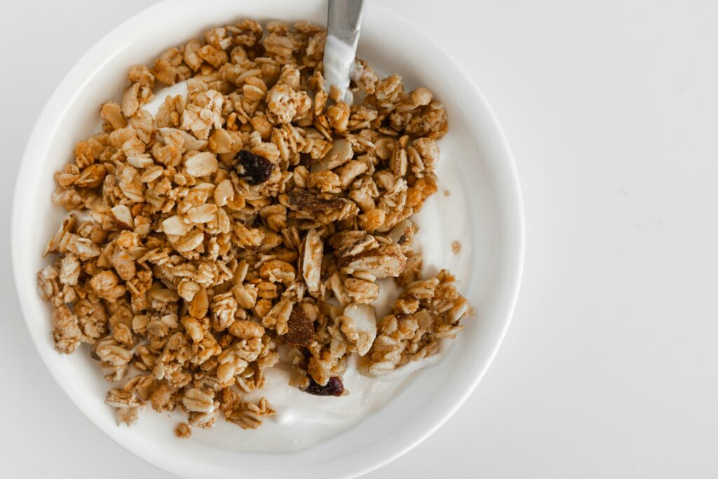 Płatki granola z orzechami